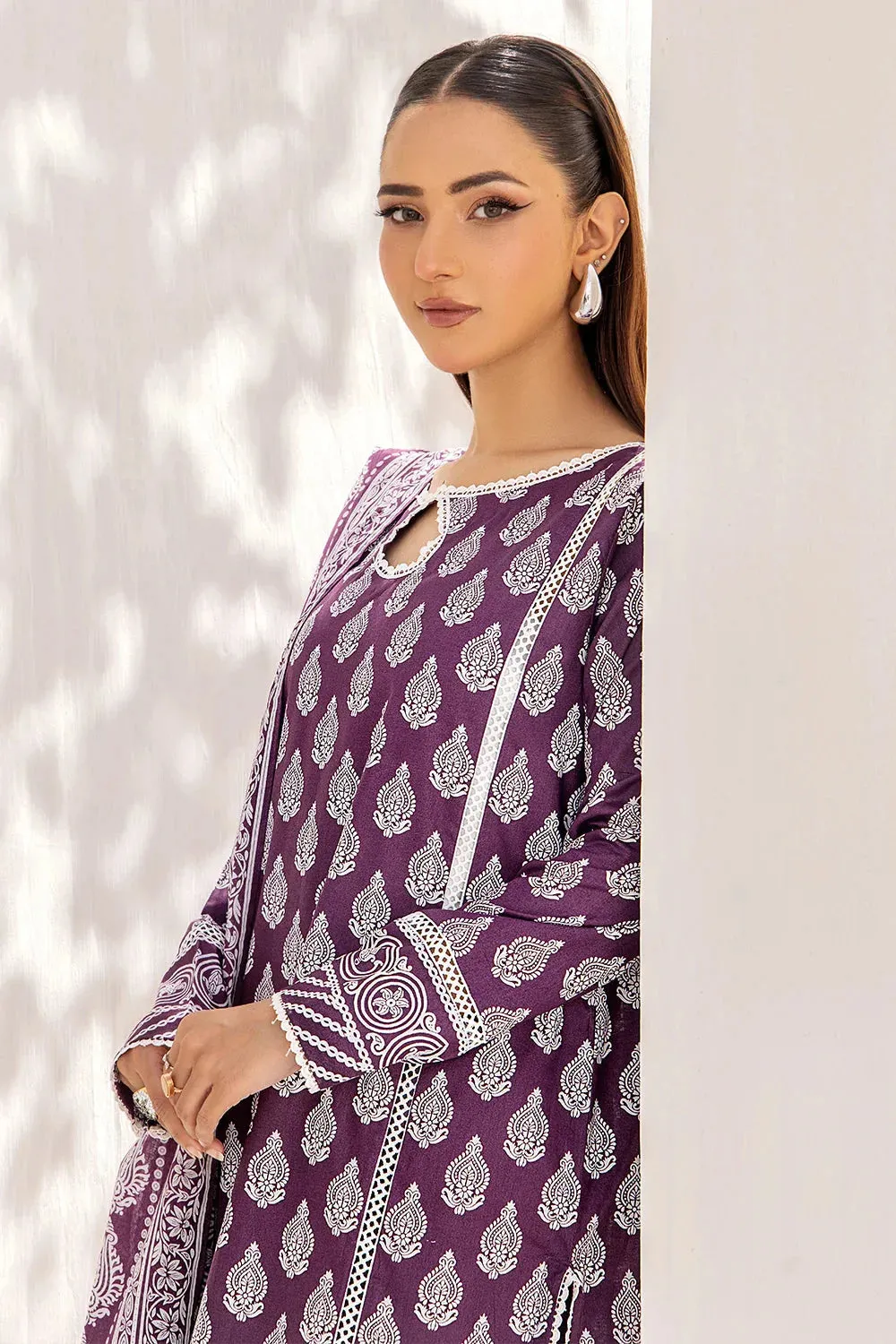3PC Printed Unstitched Lawn Suit KLA-2704 Purple