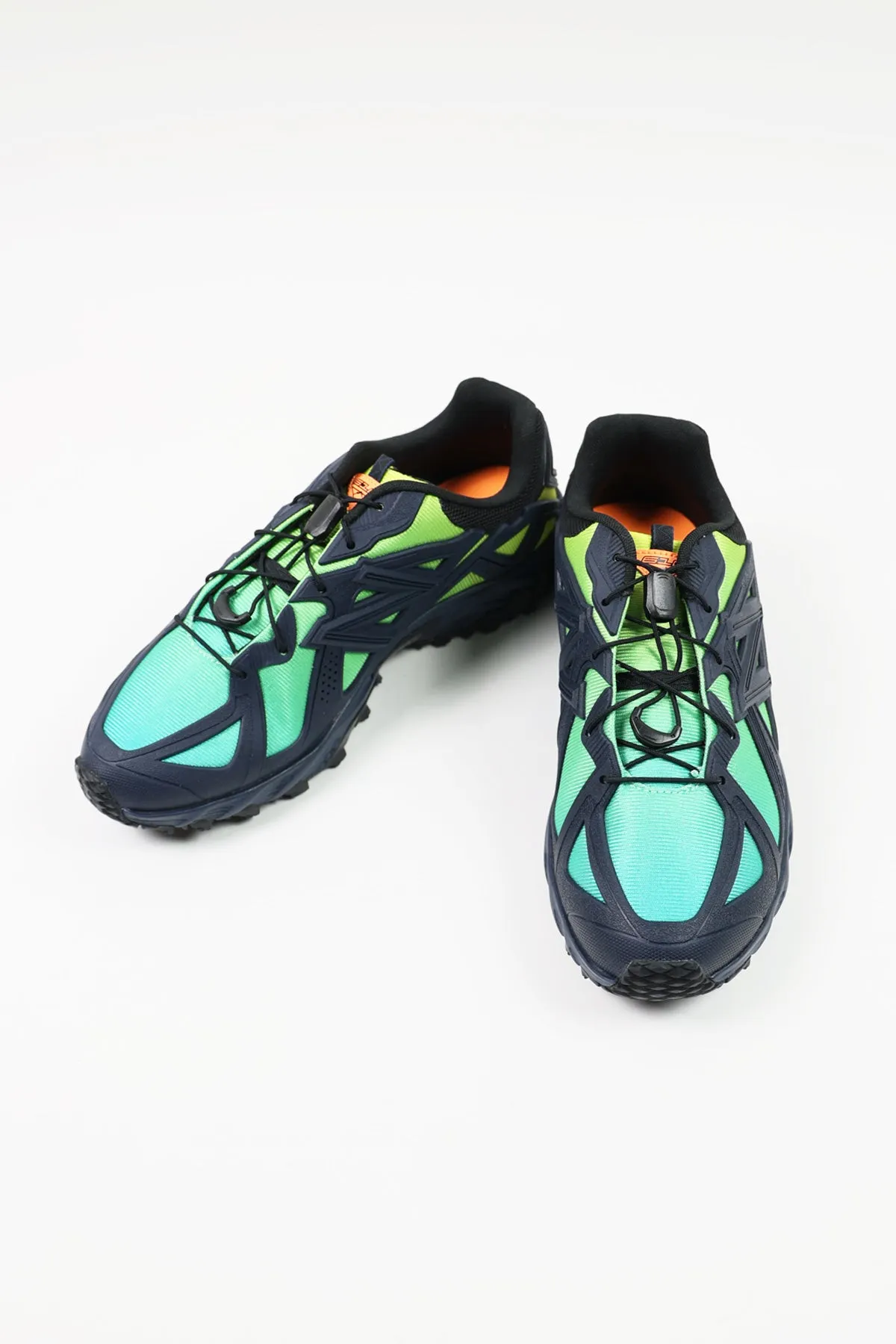 610v1 - Blue/Green