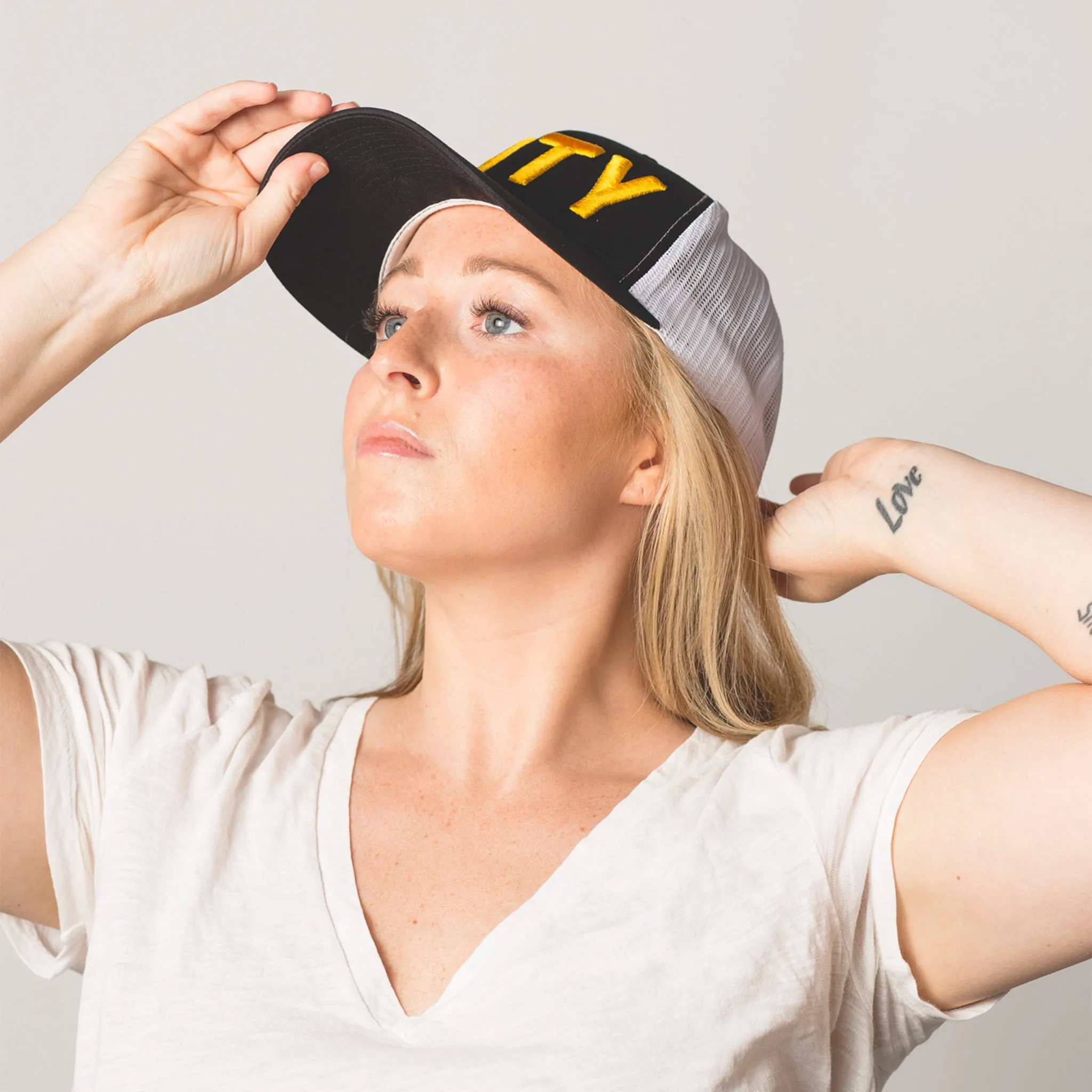 CITY Trucker Hat