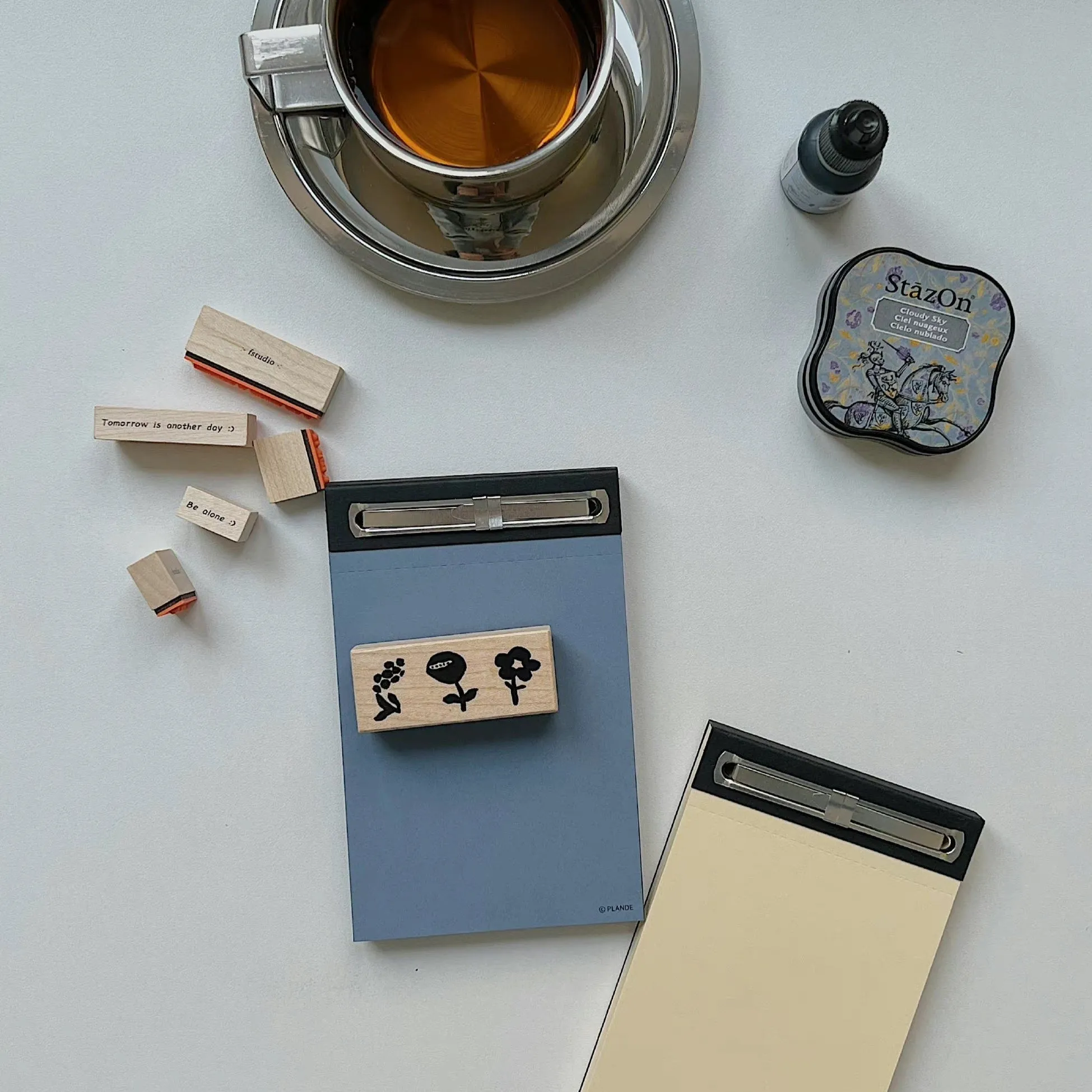 FStudio Rubber Stamp - Be alone