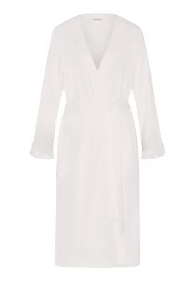 Michelle Robe | White 74947-101