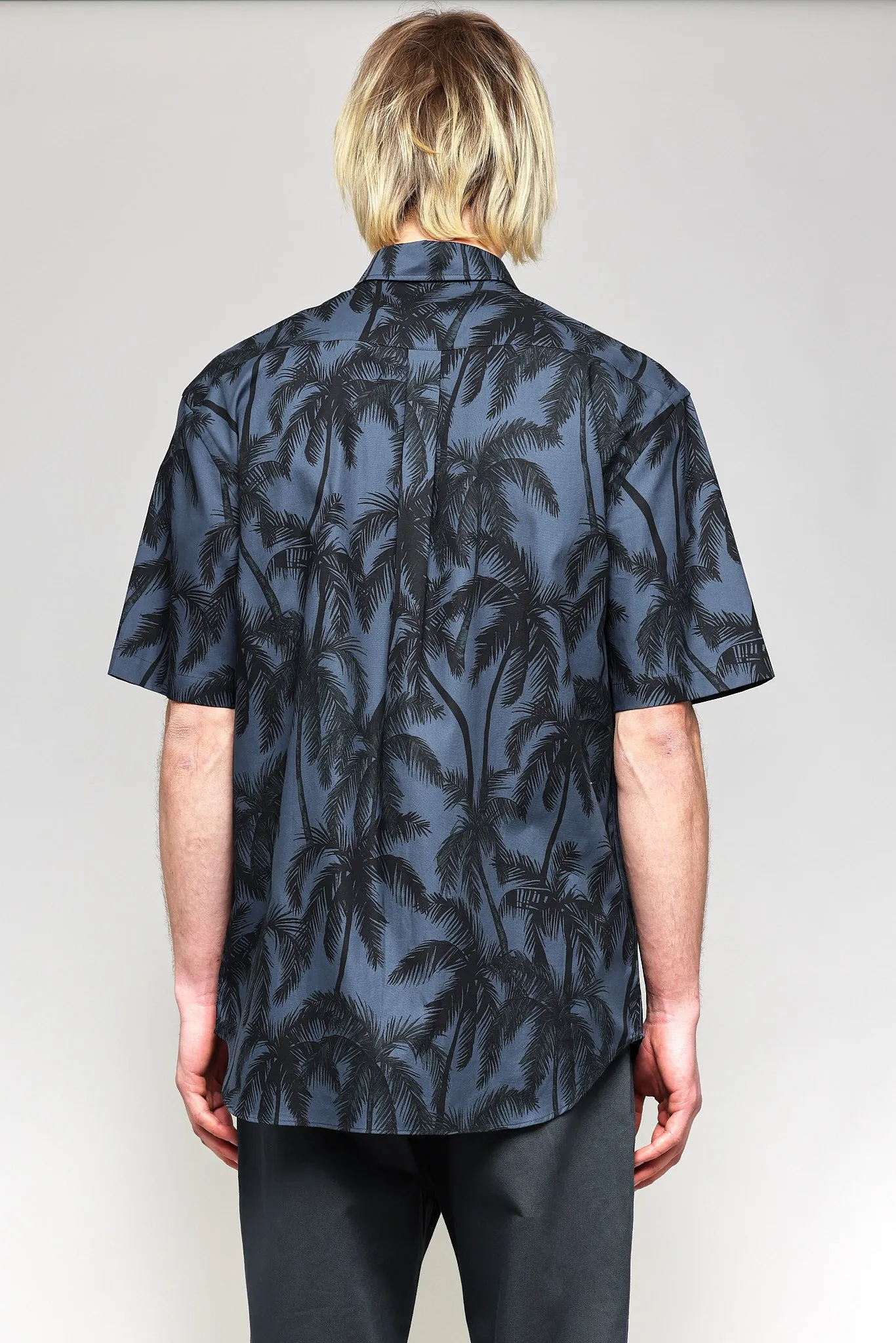 NS1191-63 Japanese Palm Trees Print in Navy