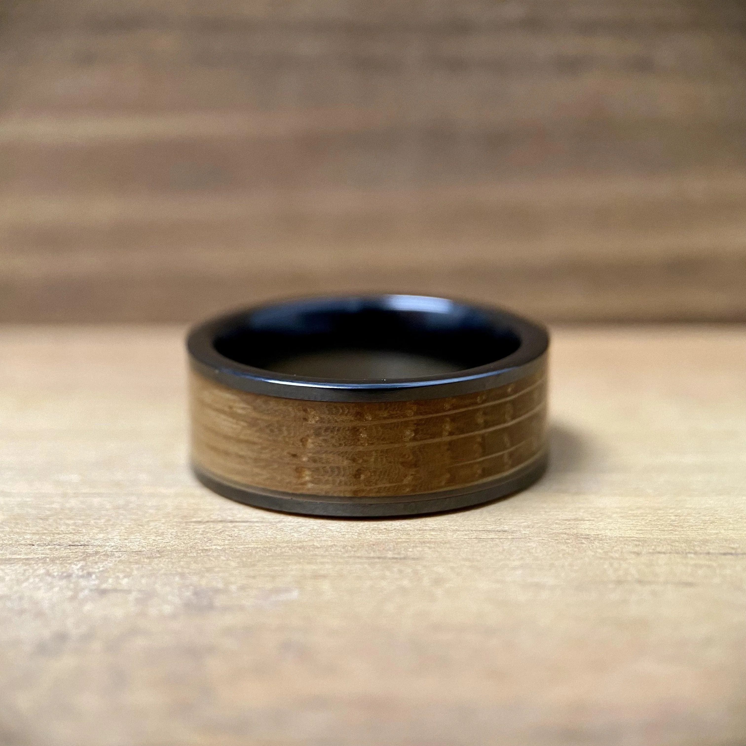 "The Lexington" Kentucky Straight Bourbon Whiskey Barrel Black Ceramic Ring