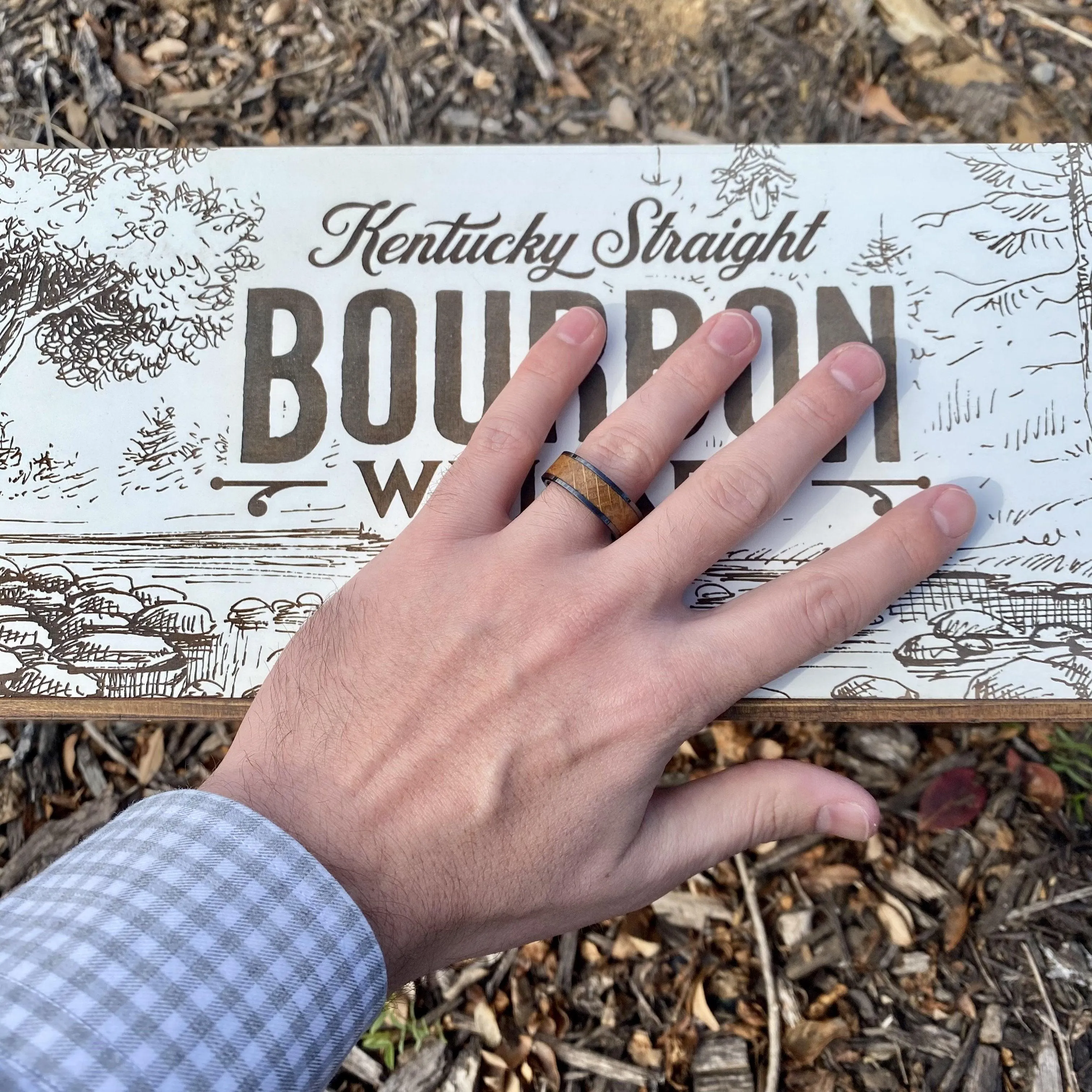"The Lexington" Kentucky Straight Bourbon Whiskey Barrel Black Ceramic Ring