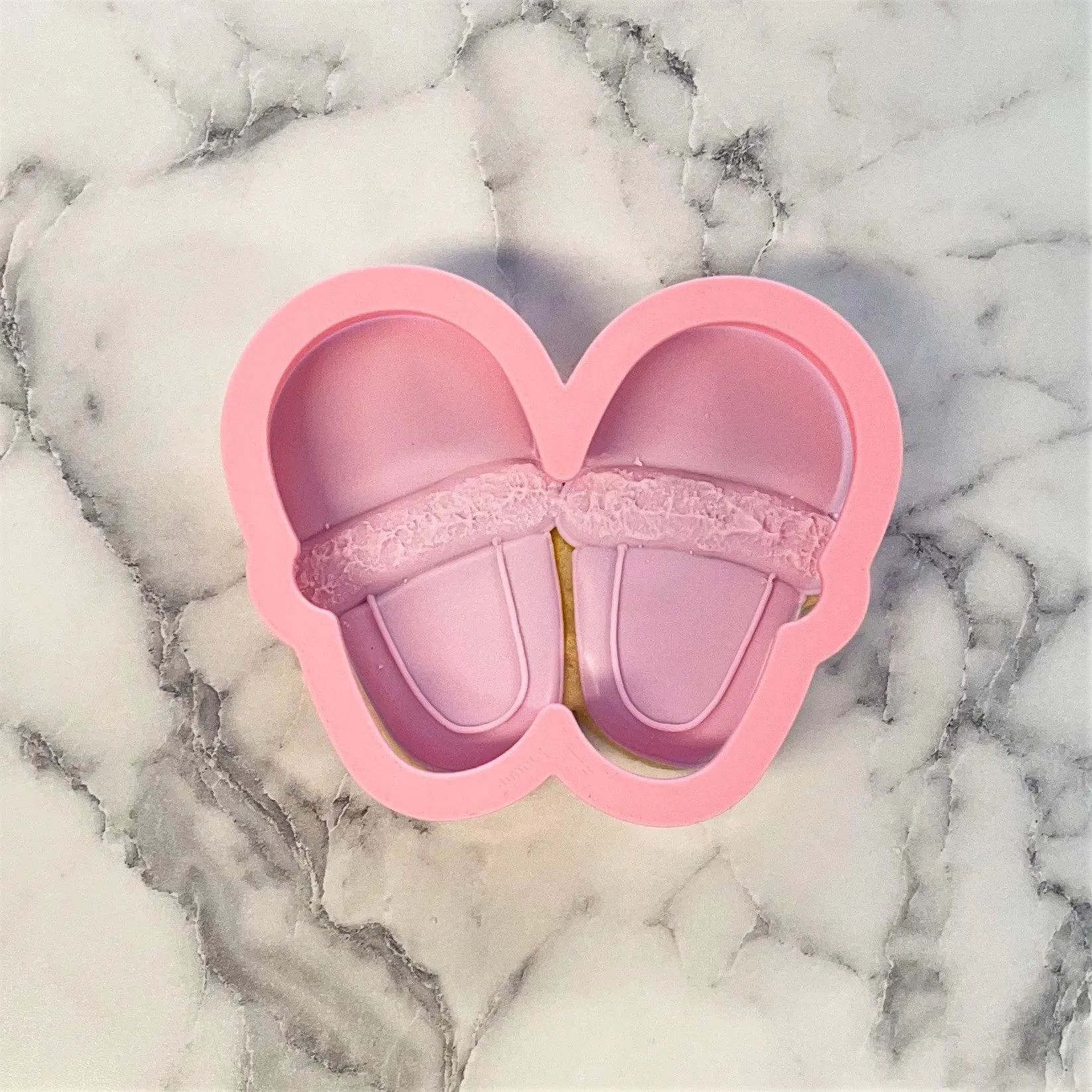 Slippers (Flip Flops) Cookie Cutter