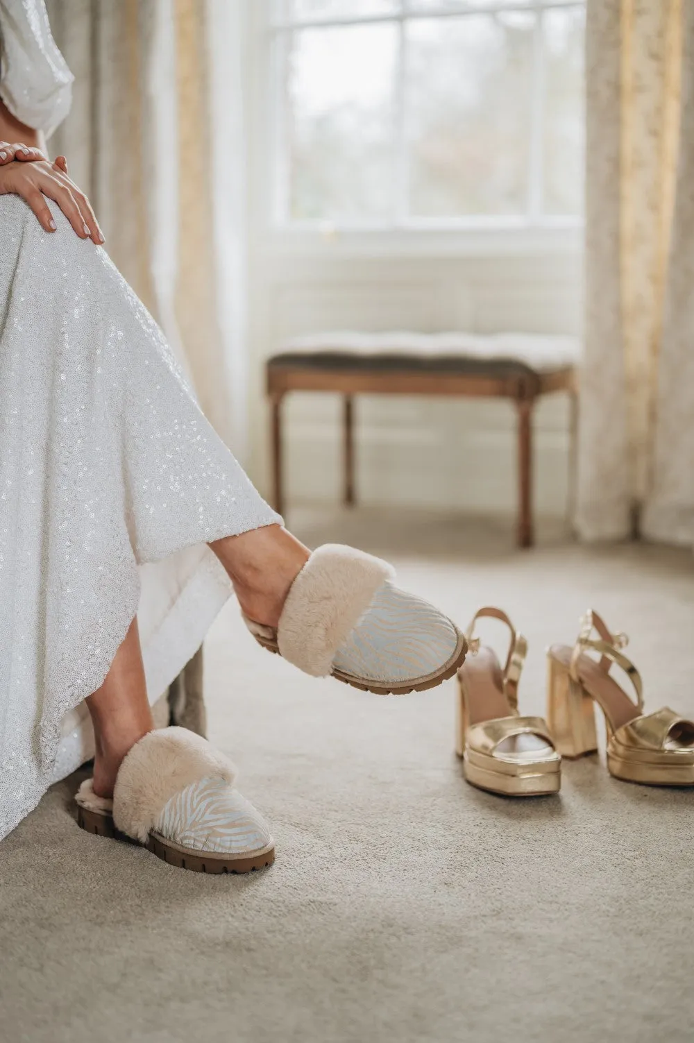 Women's Sheepskin Slip-on Slippers | VERONICA  (EDIT)