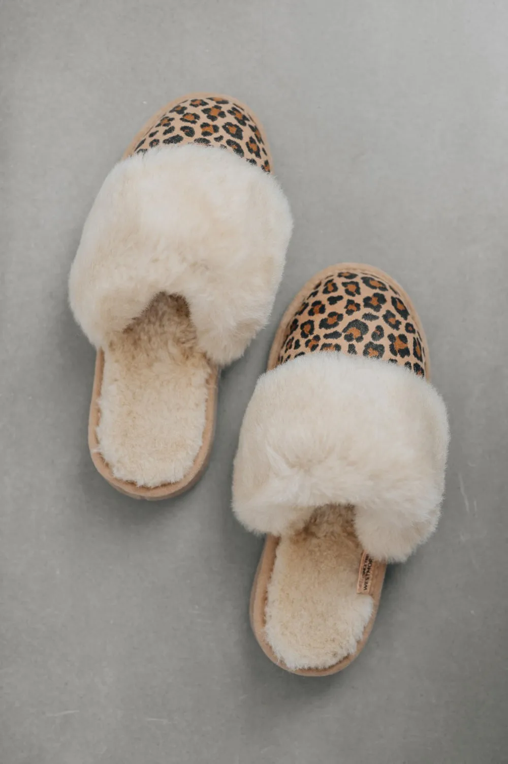 Women's Sheepskin Slip-on Slippers | VERONICA  (EDIT)