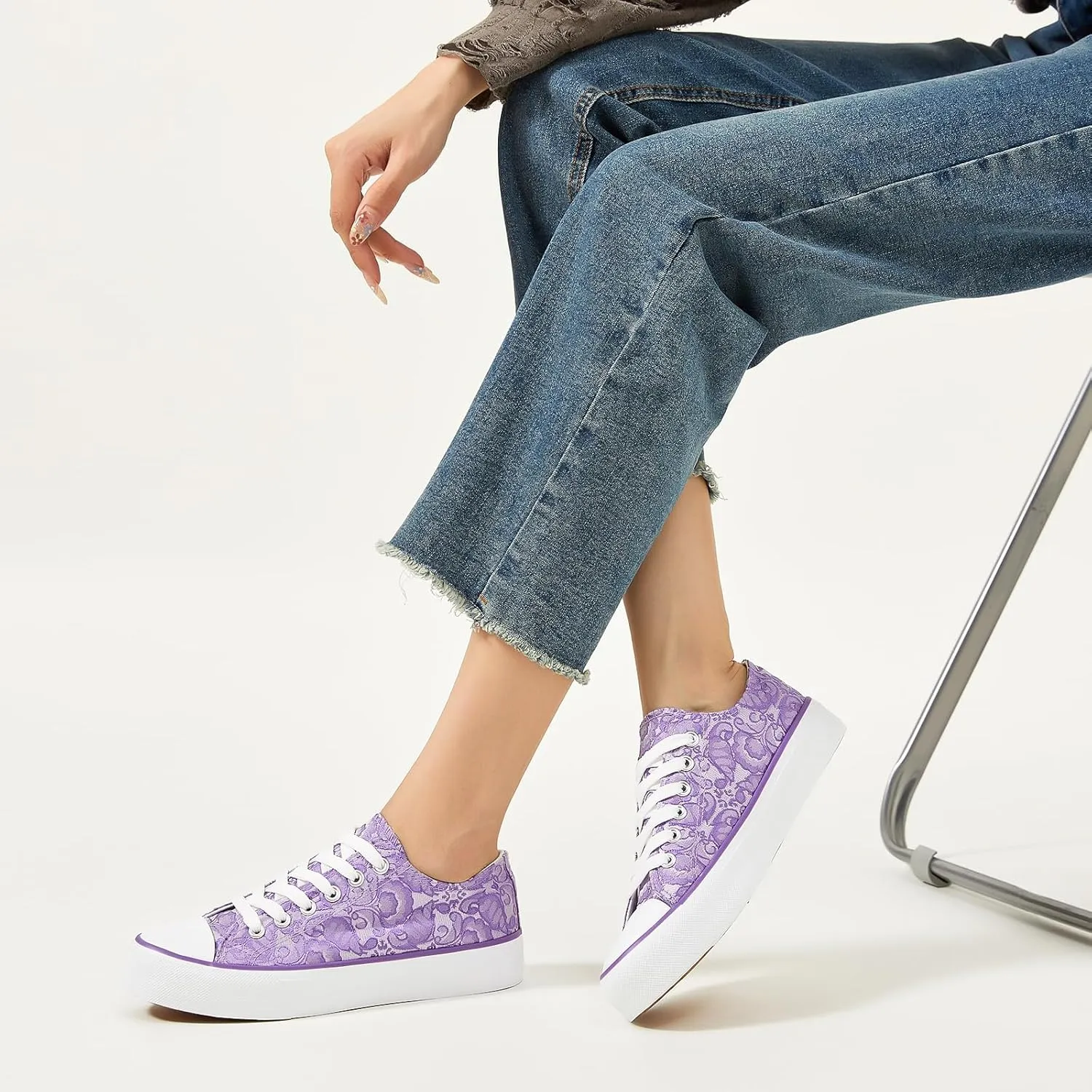 yageyan Womens White Tennis Shoes Low top Canvas Sneakers Women Fashion Shoes for Walking Casual Comfortable